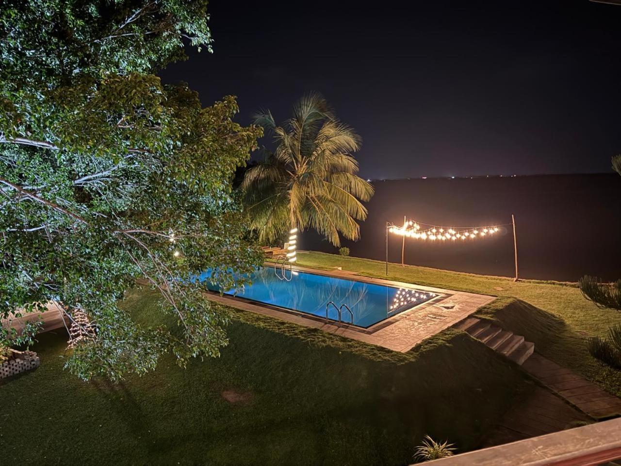 Nico Lagoon Hotel Negombo Exterior photo