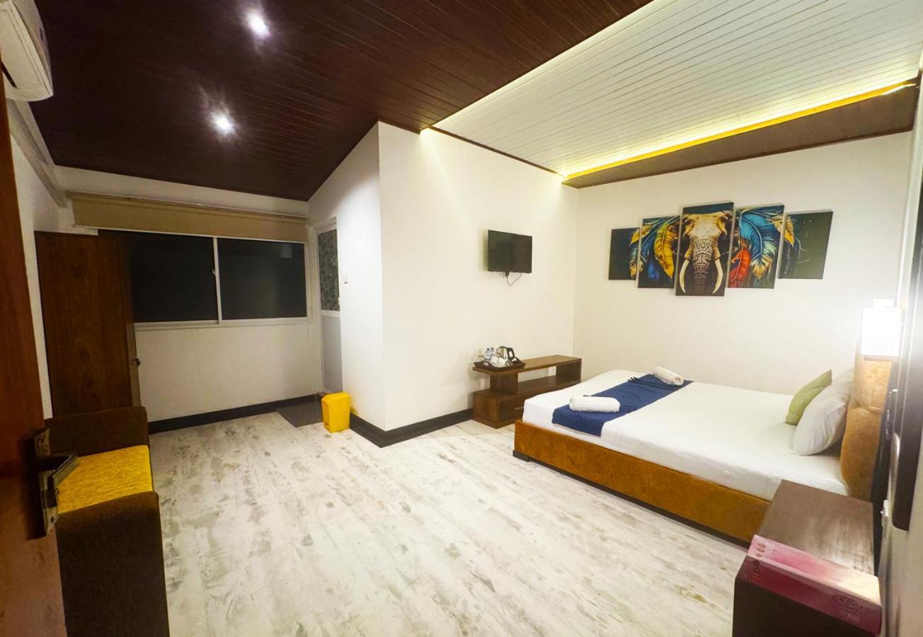 Nico Lagoon Hotel Negombo Exterior photo